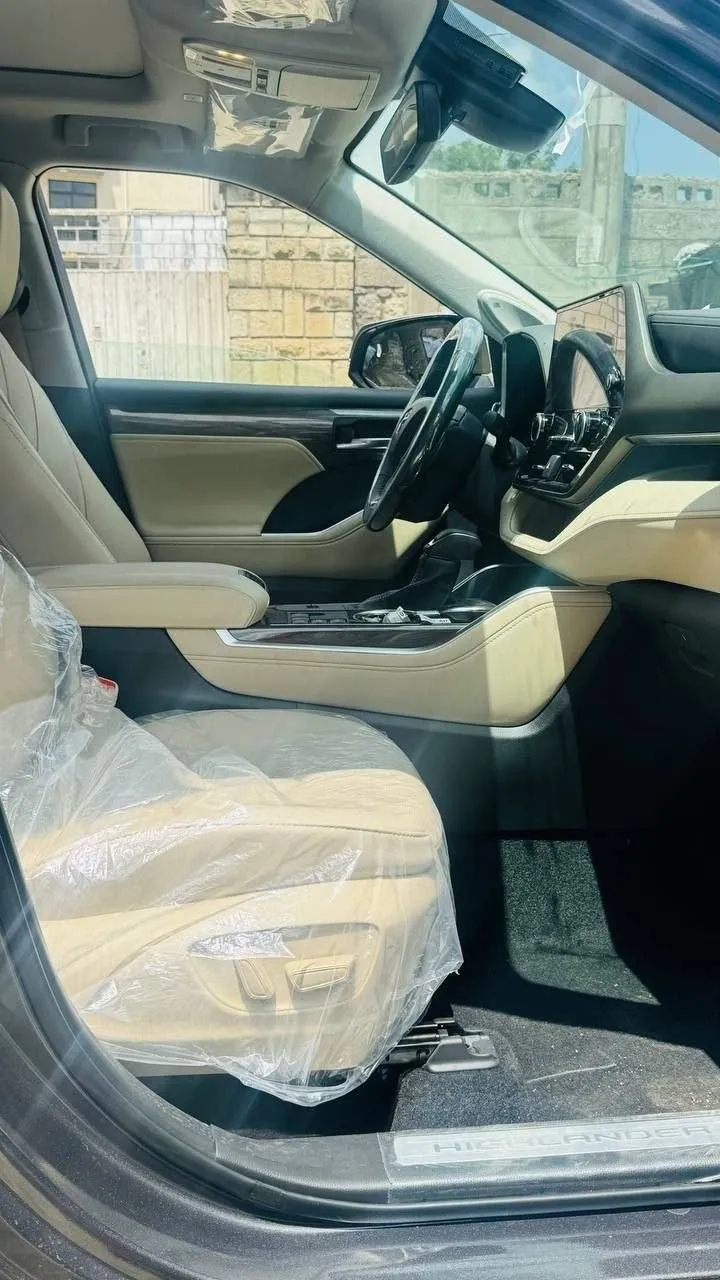 Toyota Highlander Hybrid Limited 2025 – photo 5