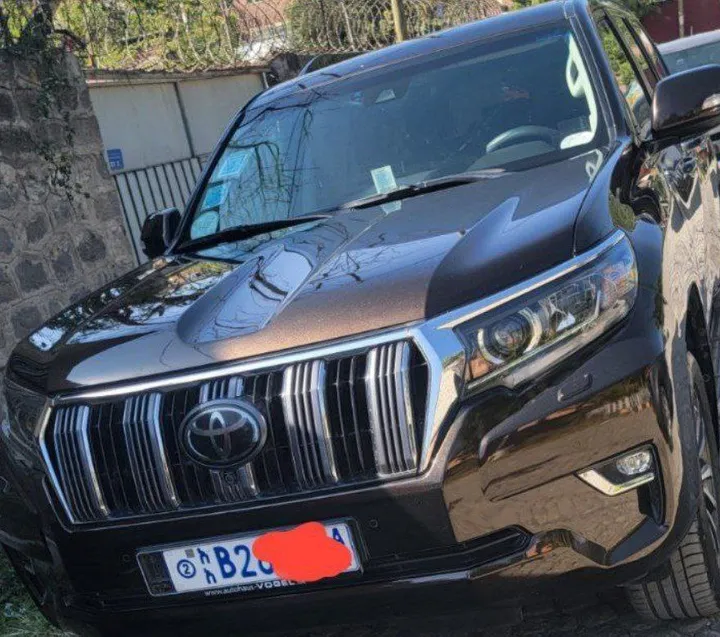 Toyota Land Cruiser Prado 2018 – photo 8