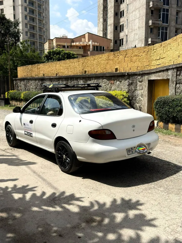 Hyundai Elantra 1998 Manual – photo 6