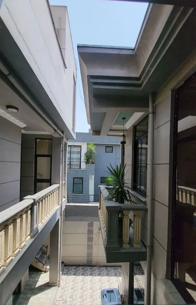 G+1 House 337 sqm Summit Area – photo 8