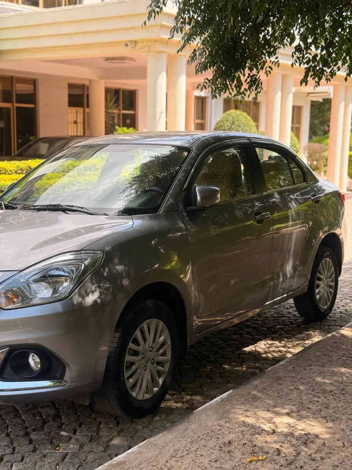 Suzuki Dzire 2022 Automatic Sedan – photo 4