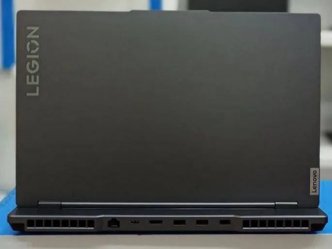 Lenovo Legion Ryzen 7 RTX3050 Laptop – photo 3
