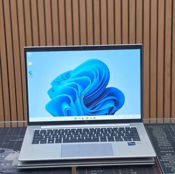 HP Elitebook 840 G10 i7 Laptop – photo 5