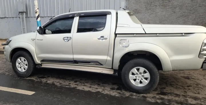 Toyota Hilux Double Cab 2010 – photo 6