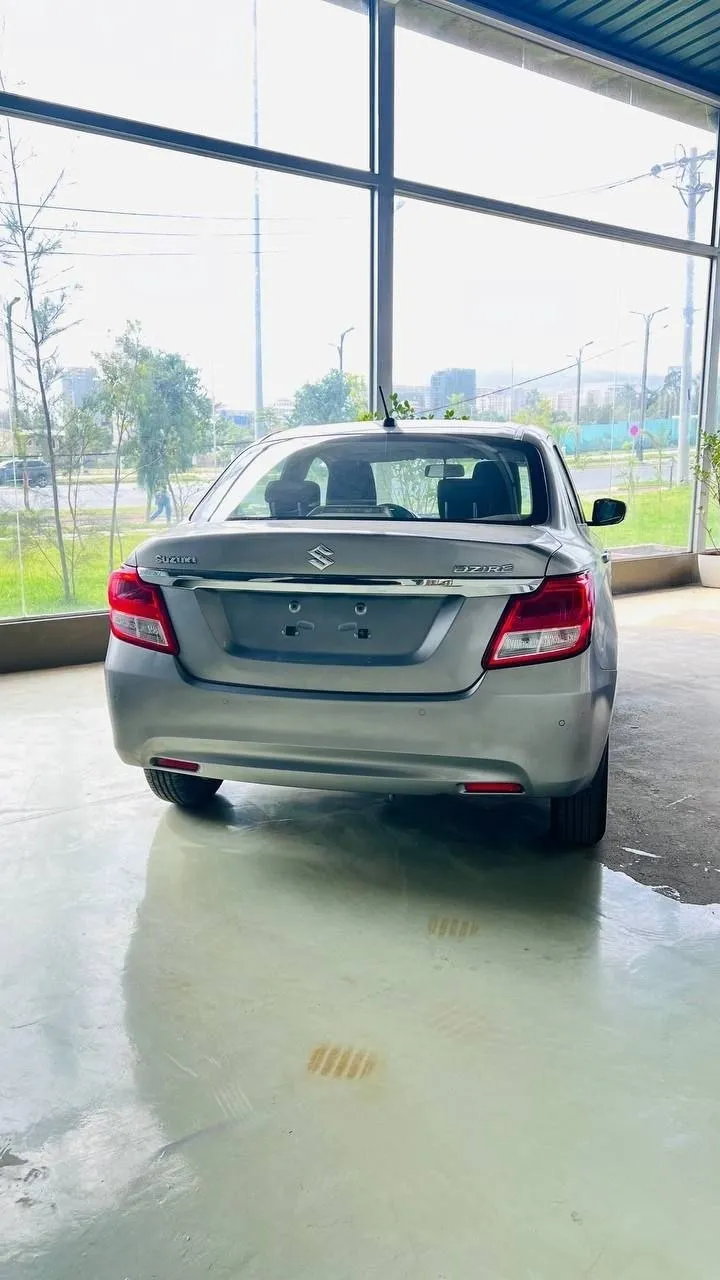 Suzuki Dzire 2022 Automatic – photo 5