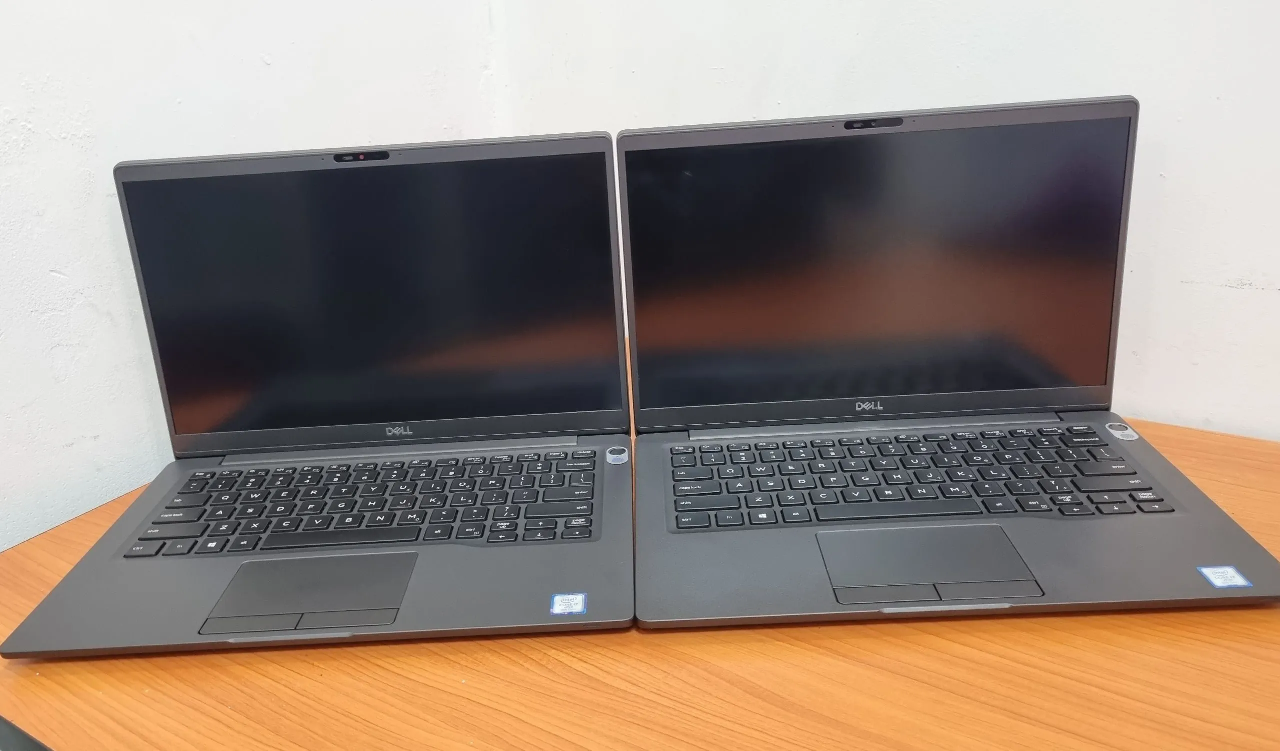 Dell Latitude 7400 i7 Laptop – photo 3