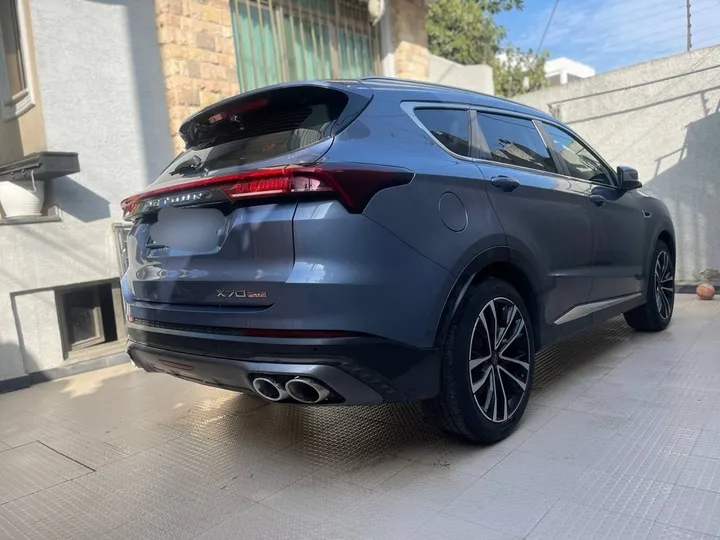 Jetour X70 Plus 2022 – photo 4