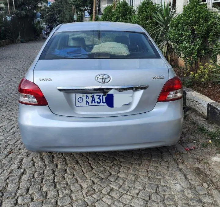 Toyota Yaris Belta 2007 Automatic – photo 5