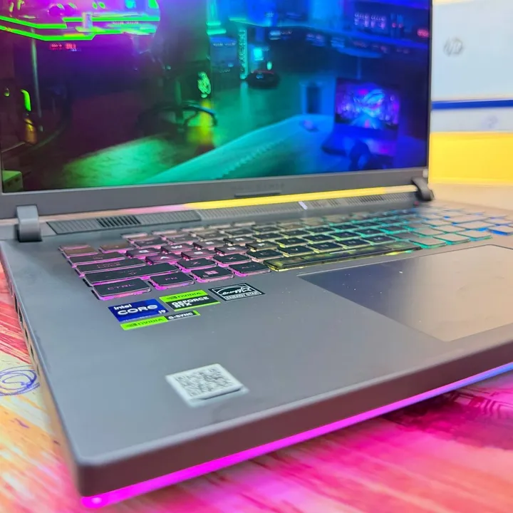 Asus ROG Strix i9 RTX 4060 Laptop – photo 4