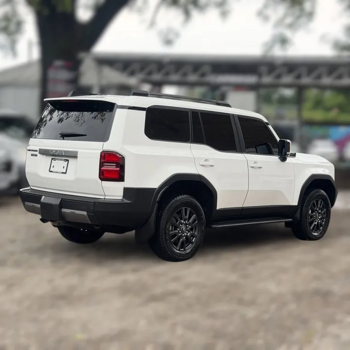 2025 Toyota Land Cruiser Prado Diesel – photo 3