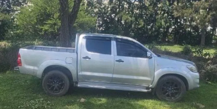 2012 Toyota Hilux Manual D4D – photo 3