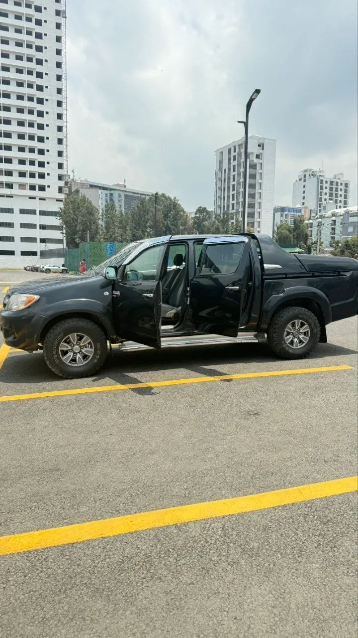 Toyota Hilux Double Cab 2008 – photo 5