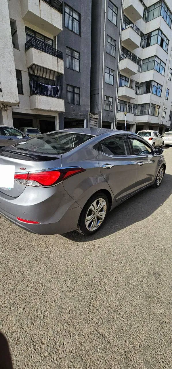 Hyundai Avanti 1.6 Automatic 2013 – photo 5