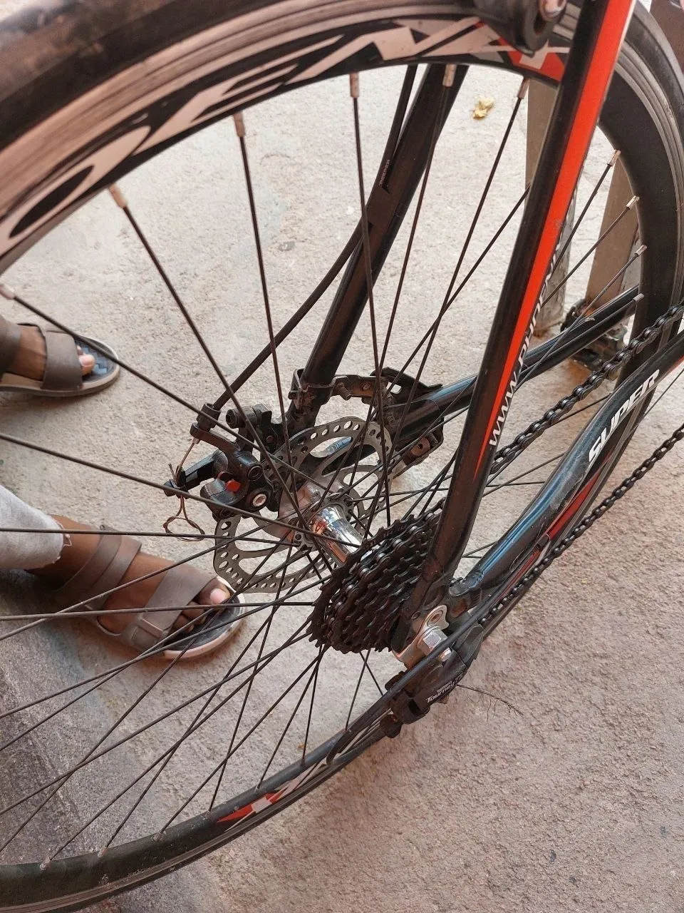 Brand New Phoenix R10 Road Bike – photo 3