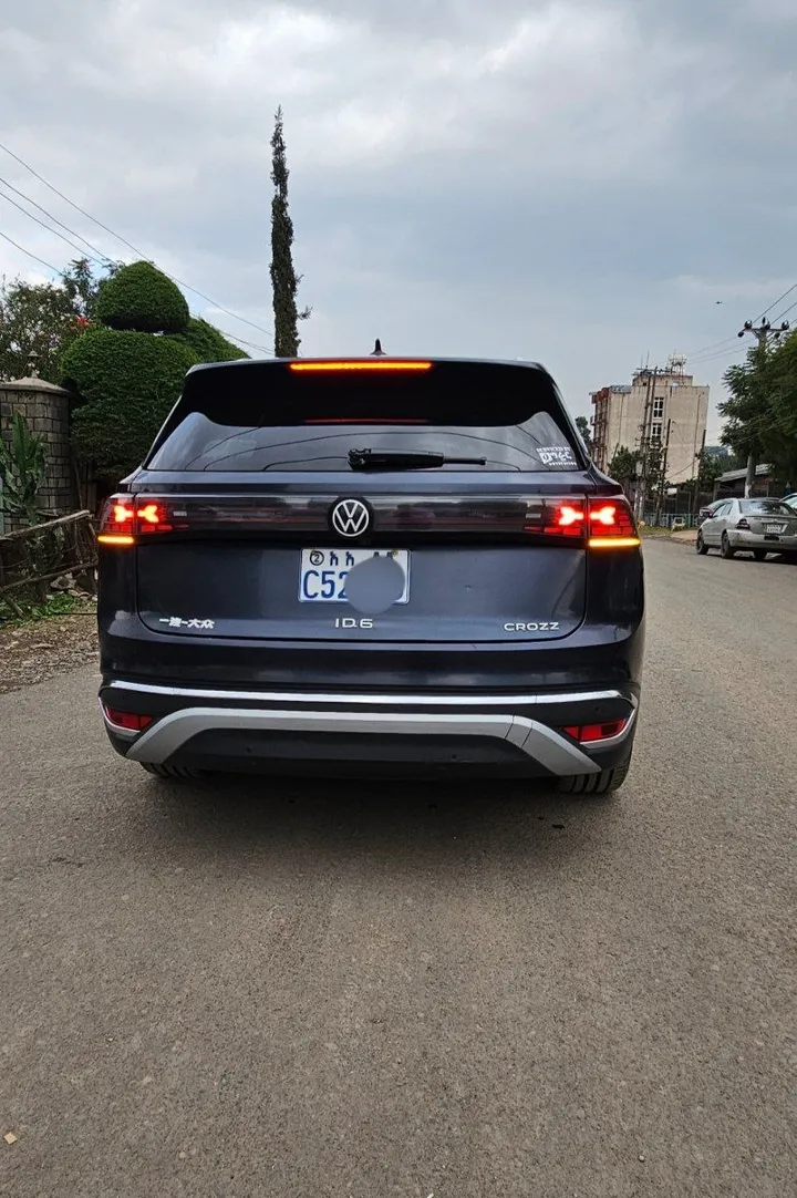 Volkswagen ID.6 Crozz 2022 Electric – photo 8