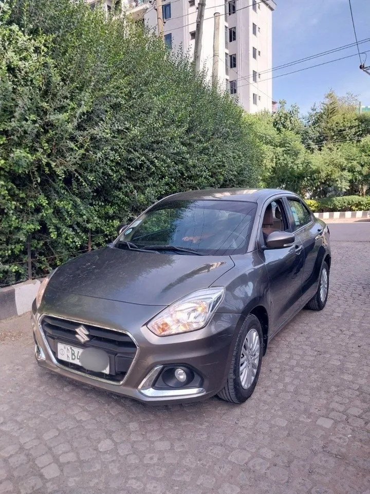Suzuki Dzire 2021 Automatic – photo 5