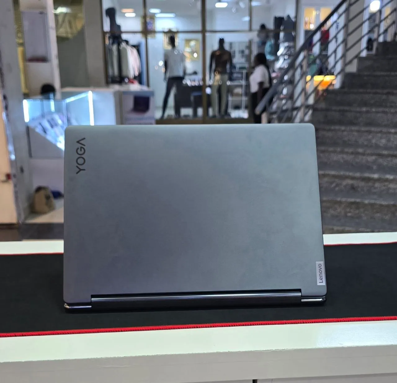 Lenovo Yoga 9i 2-in-1 Laptop – photo 4