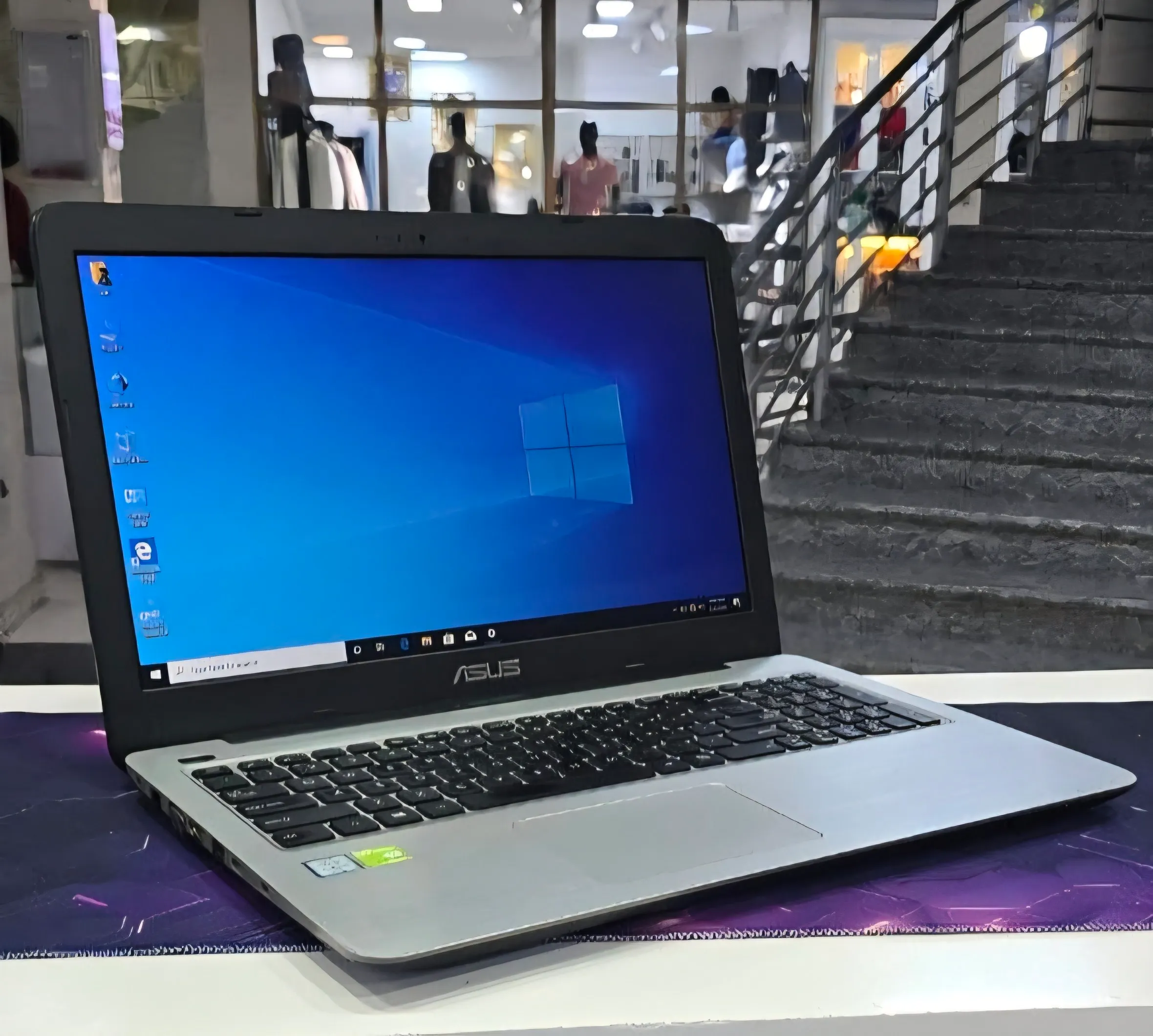 ASUS Laptop Core i5 8GB 500GB – photo 4
