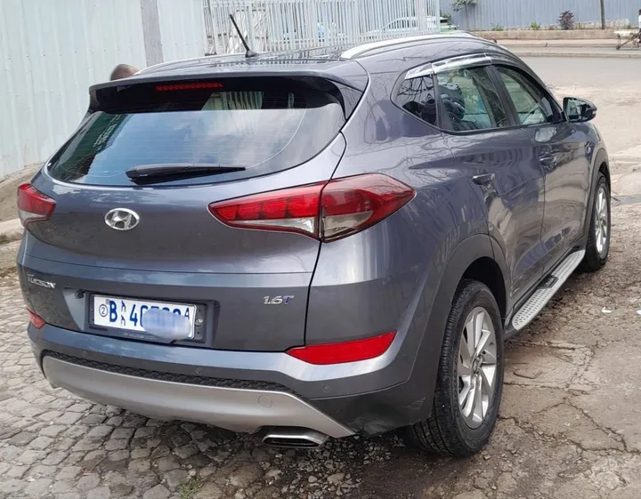 Hyundai Tucson 2017 Full Option – photo 3