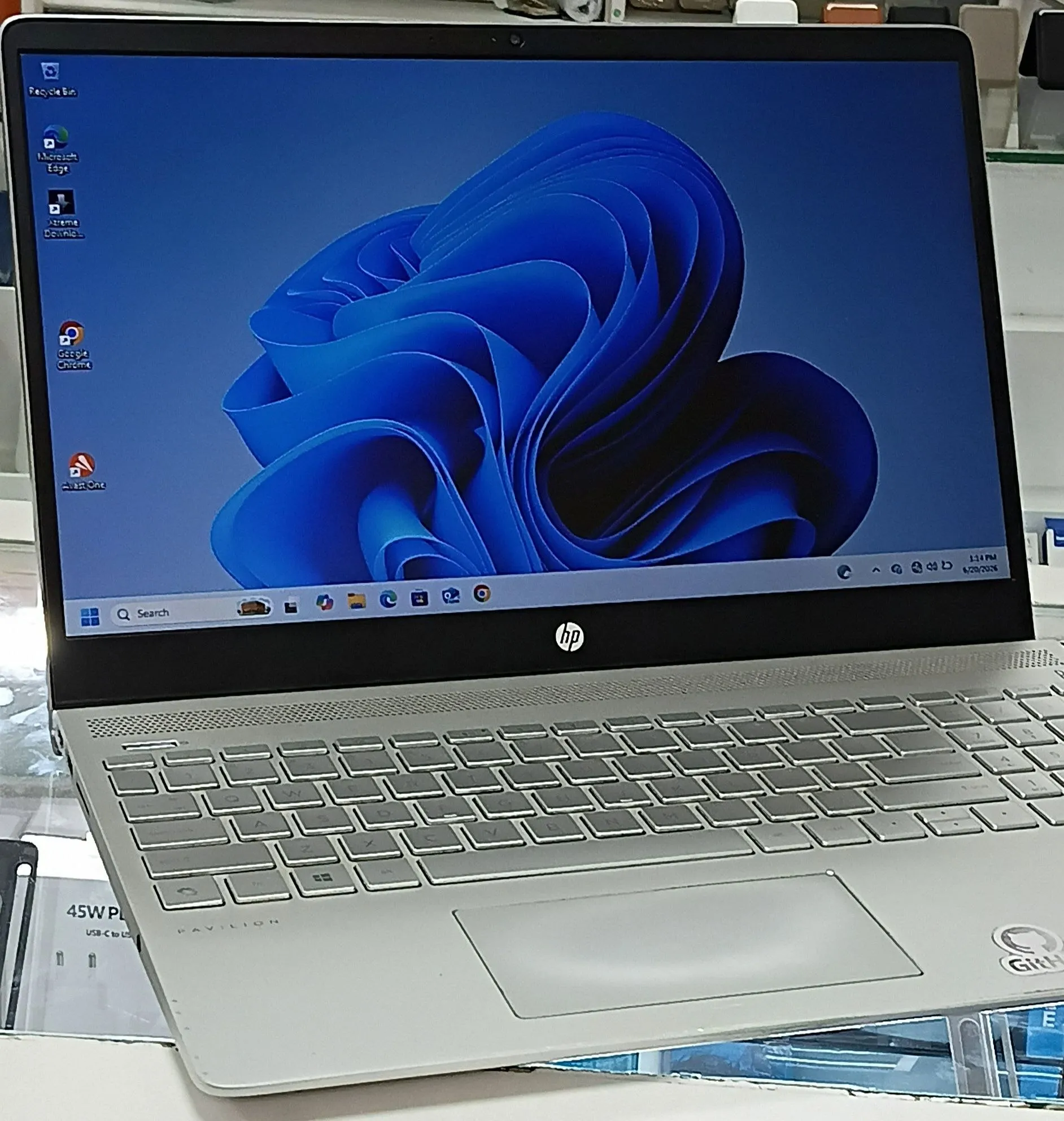HP Pavilion 15 Core i5 Laptop – photo 3