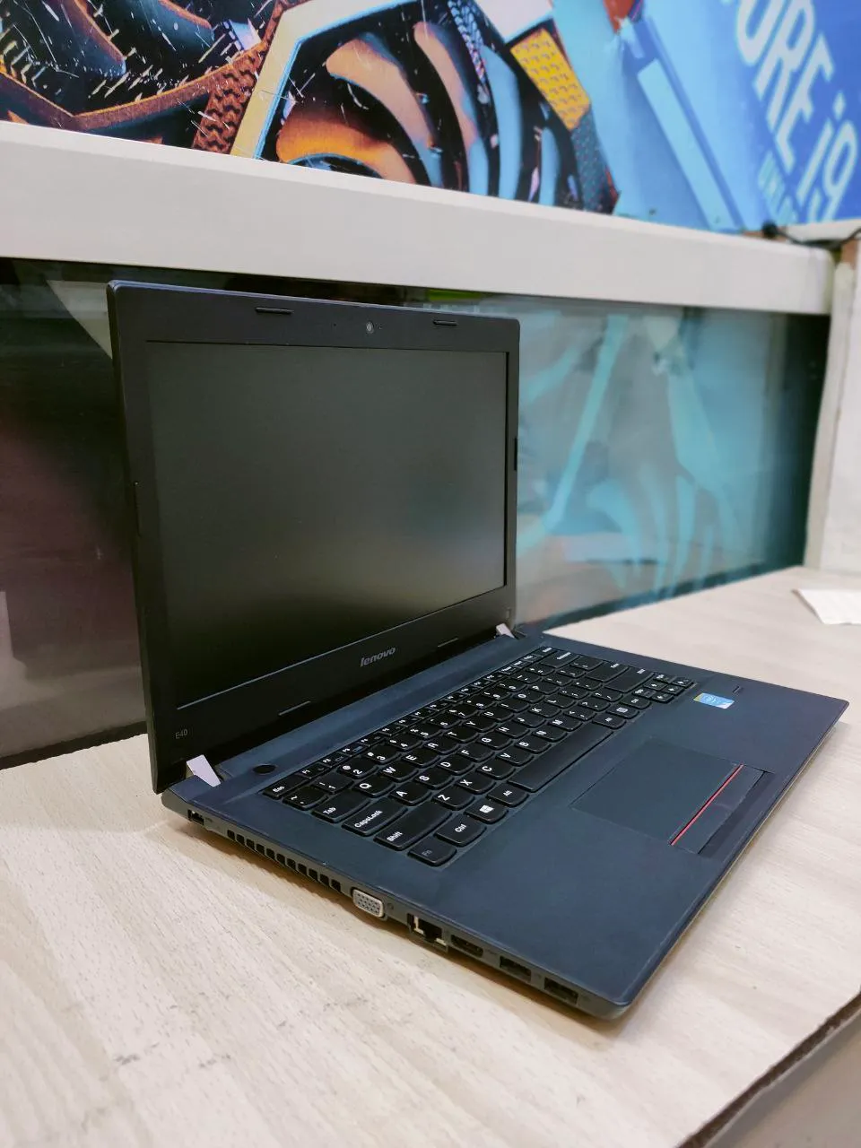 Lenovo E40 Core i5 Laptop – photo 3