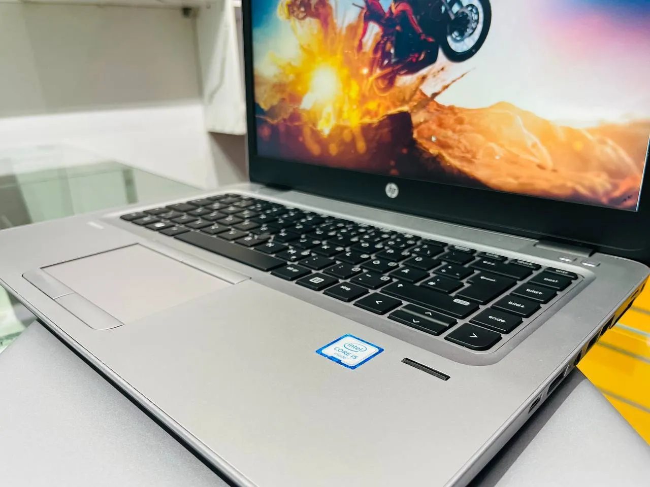 HP EliteBook 840 G3 i5 6th Gen – photo 4