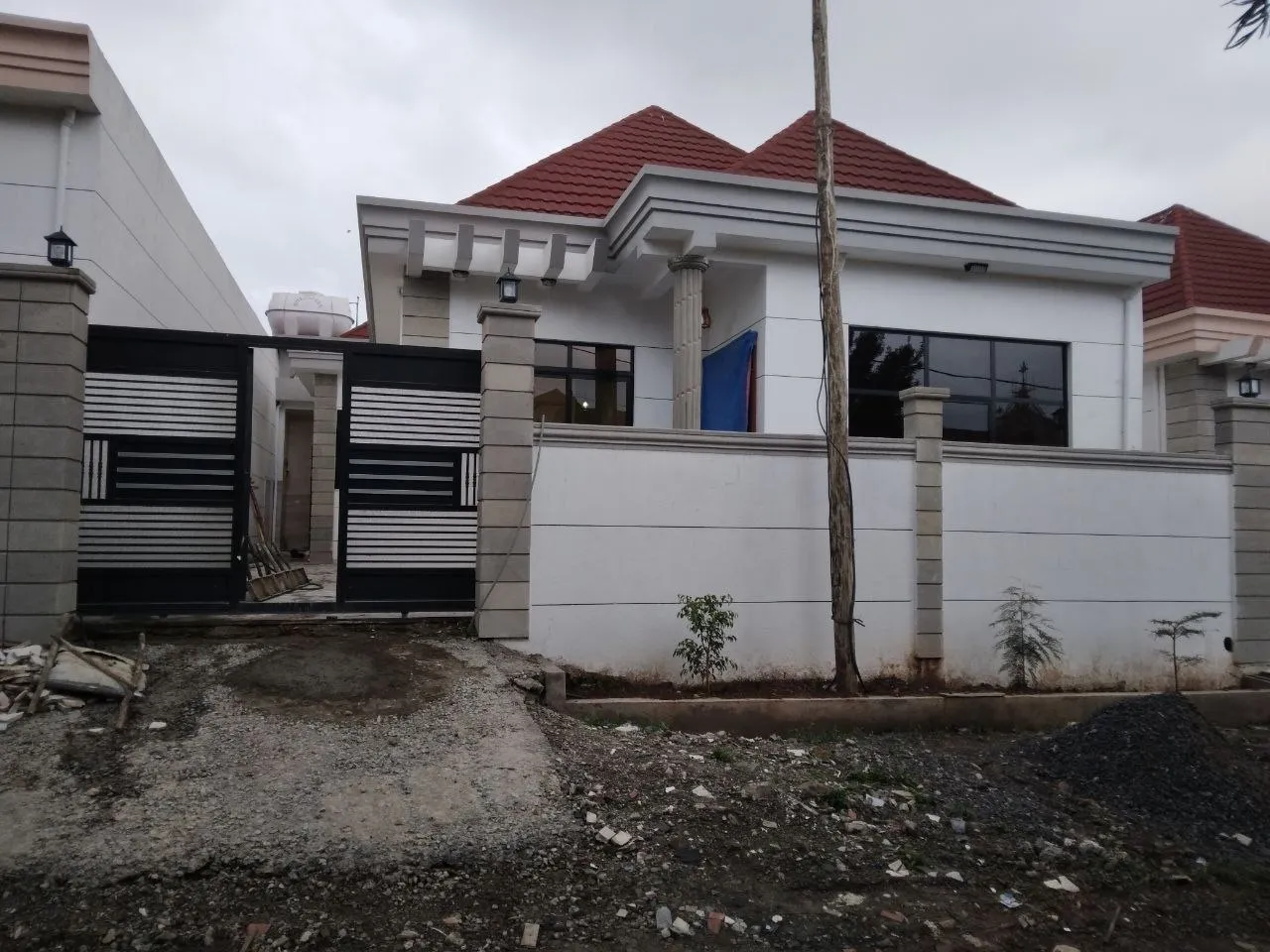 Modern Villa House in Ayat – photo 3