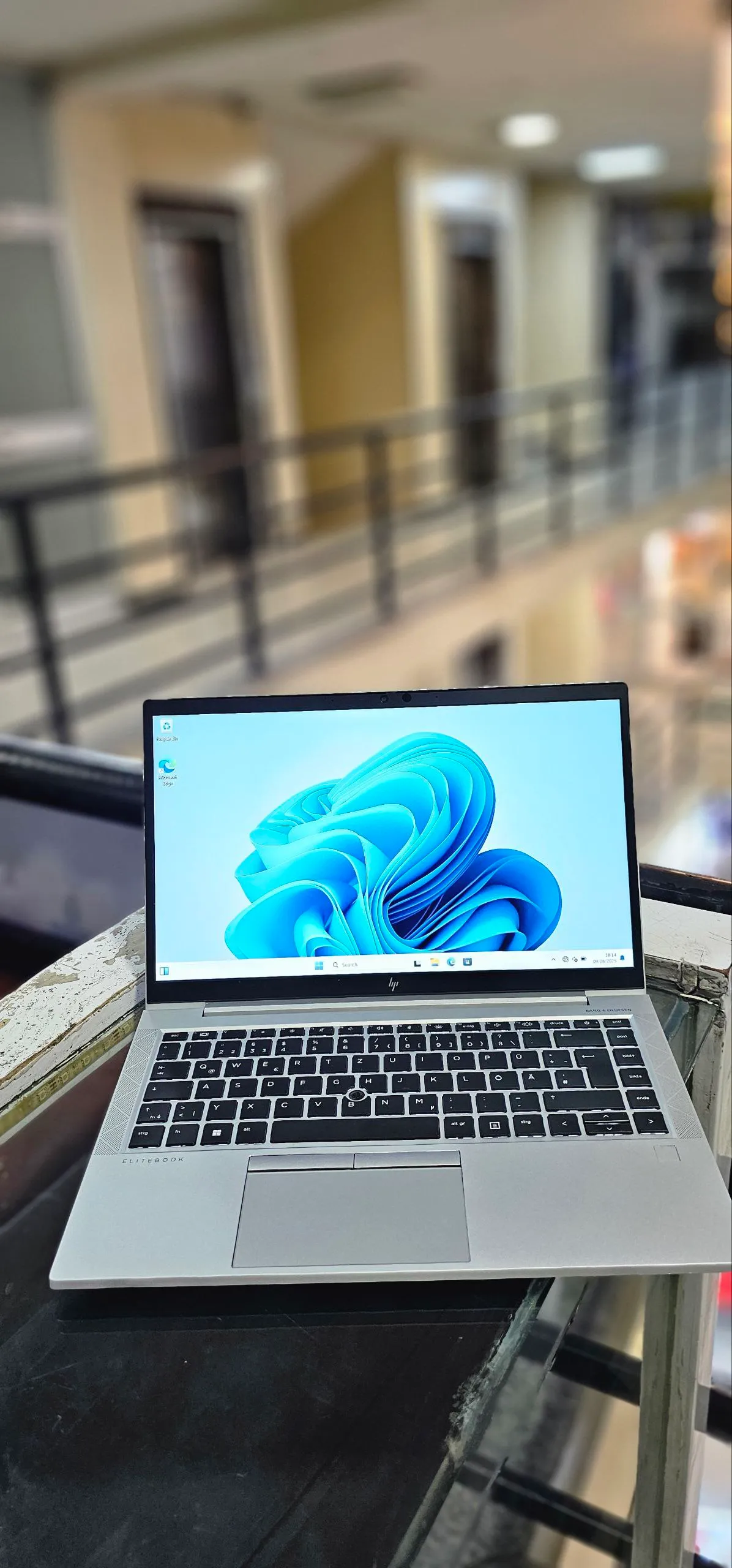 HP EliteBook 840 G8 i5 Laptop – photo 4