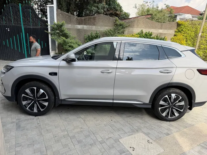BYD Song Plus 2025 – photo 3