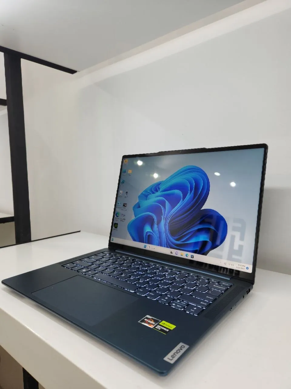 Lenovo Yoga 14 Inch Laptop – photo 4