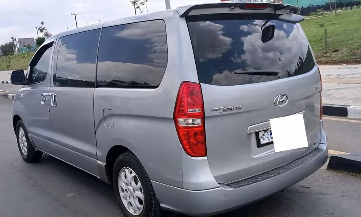 Hyundai Grand StareX 2014 – photo 4