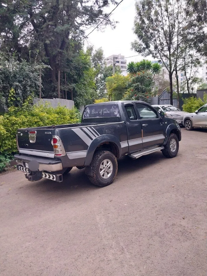 Toyota Hilux Vigo D4D 2011 – photo 9