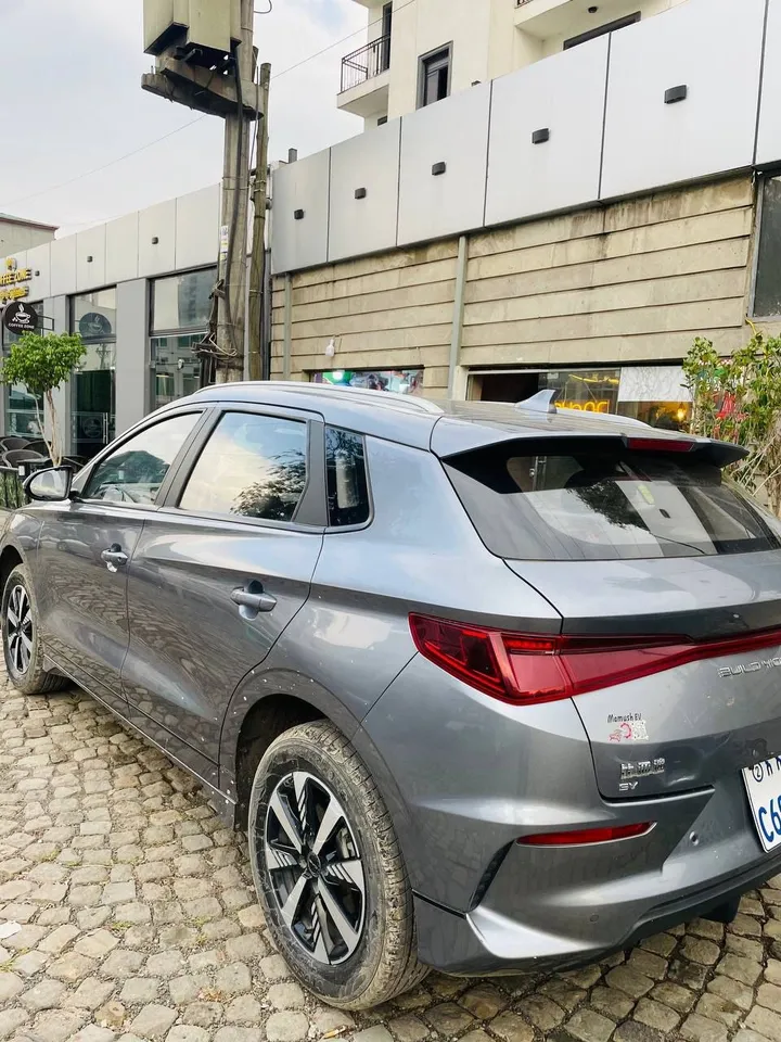 BYD E2 2025 Electric – photo 5