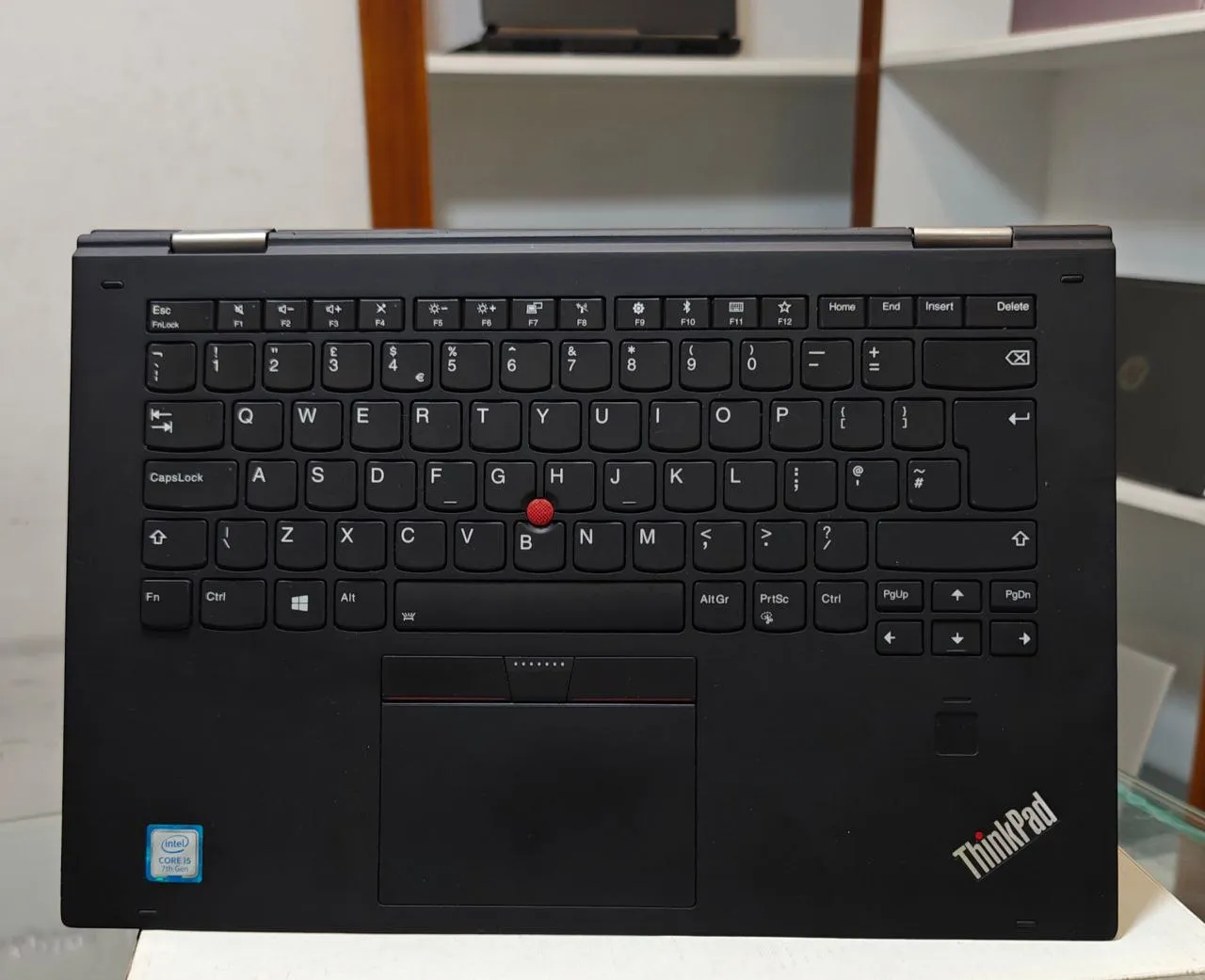 Lenovo X1 Yoga Core i5 7th Gen – photo 3