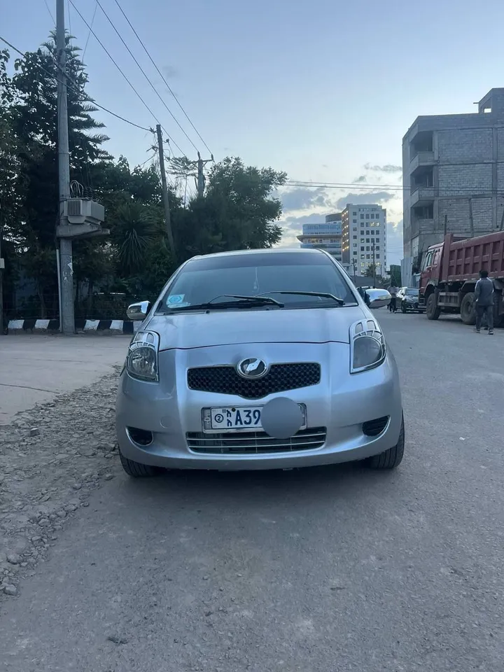 Toyota Compact 2007 Automatic 1000cc – photo 5