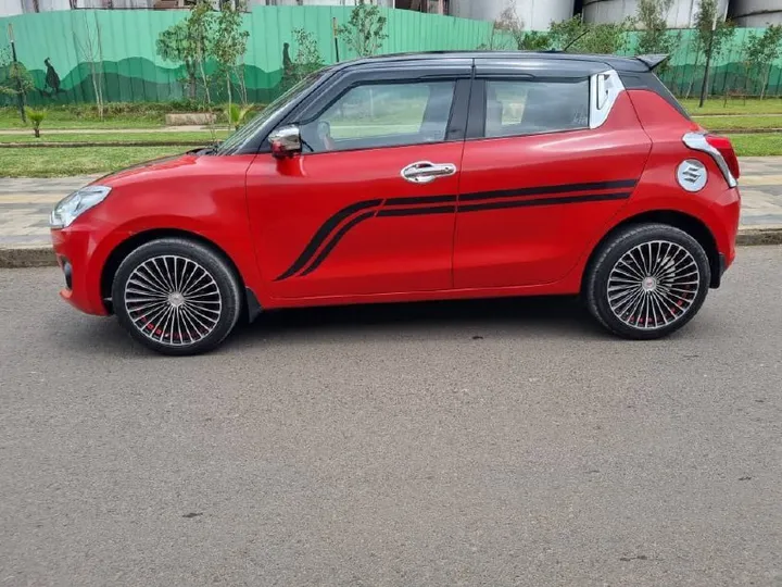 Suzuki Swift 2022 Automatic – photo 8