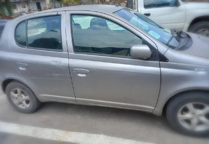 Toyota Vitz 2001 Hatchback – photo 4