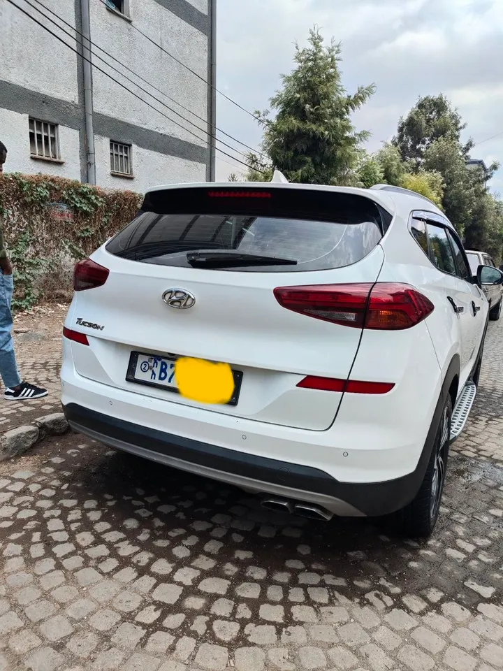2020 Hyundai Tucson Automatic – photo 3