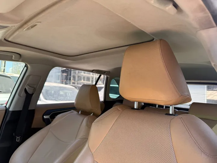 Toyota RAV4 2024 Hybrid Full Option – photo 3