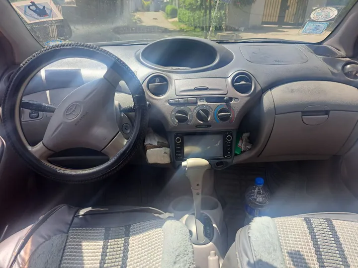 Toyota Platz 2001 Automatic – photo 7