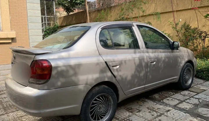 Toyota Platz 2005 Automatic – photo 5
