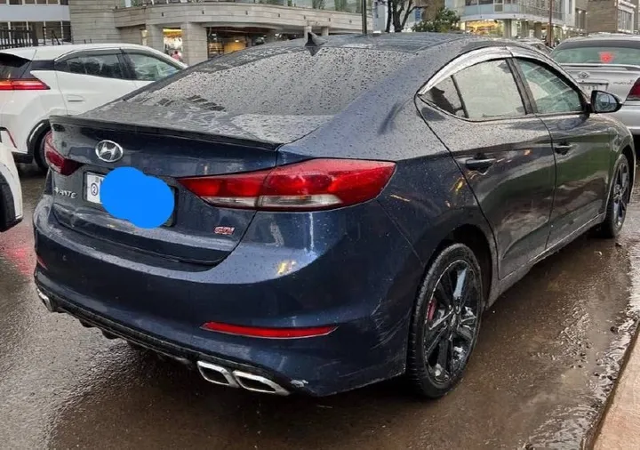 Hyundai Avante 2017 Automatic 1.6L – photo 7
