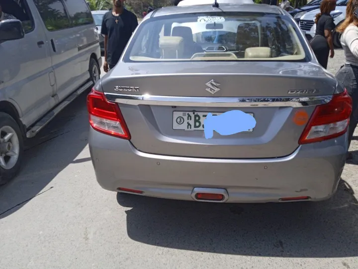 Suzuki Dzire 2021 Automatic – photo 4