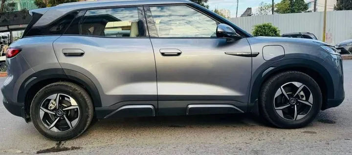 BYD Yuan Up Smart 2024 – photo 3
