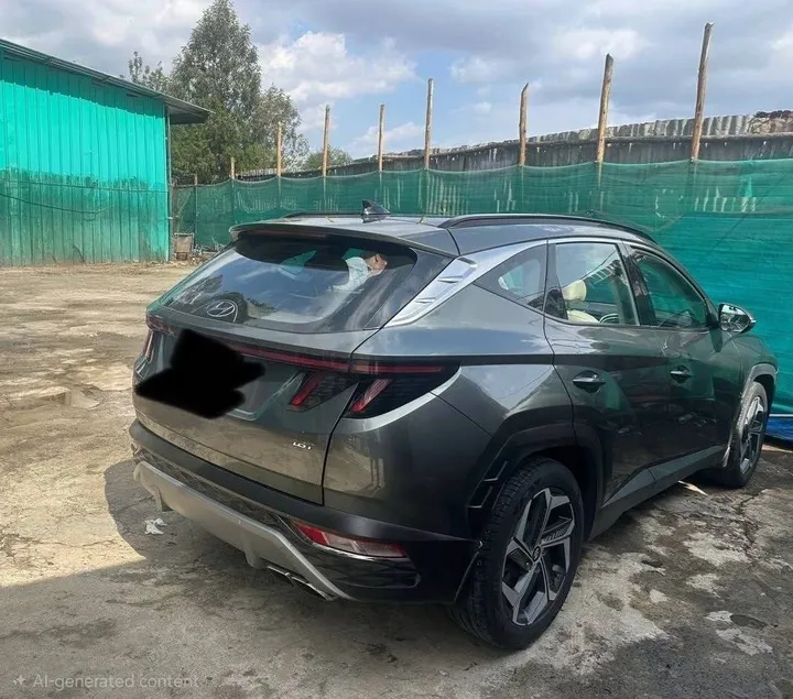 Hyundai Tucson 2022 SUV – photo 3