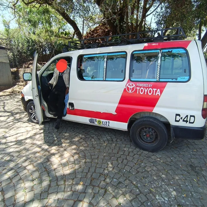 Toyota Dolphin Short 2003 – photo 4