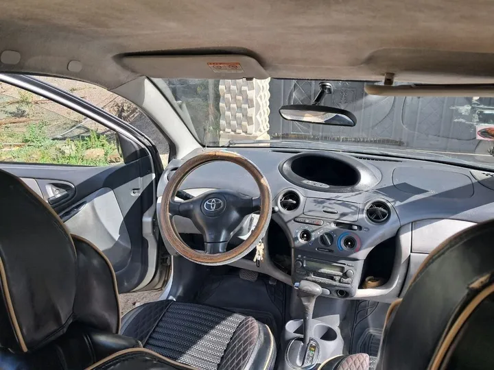 Toyota Vitz 2002 VTZ – photo 6