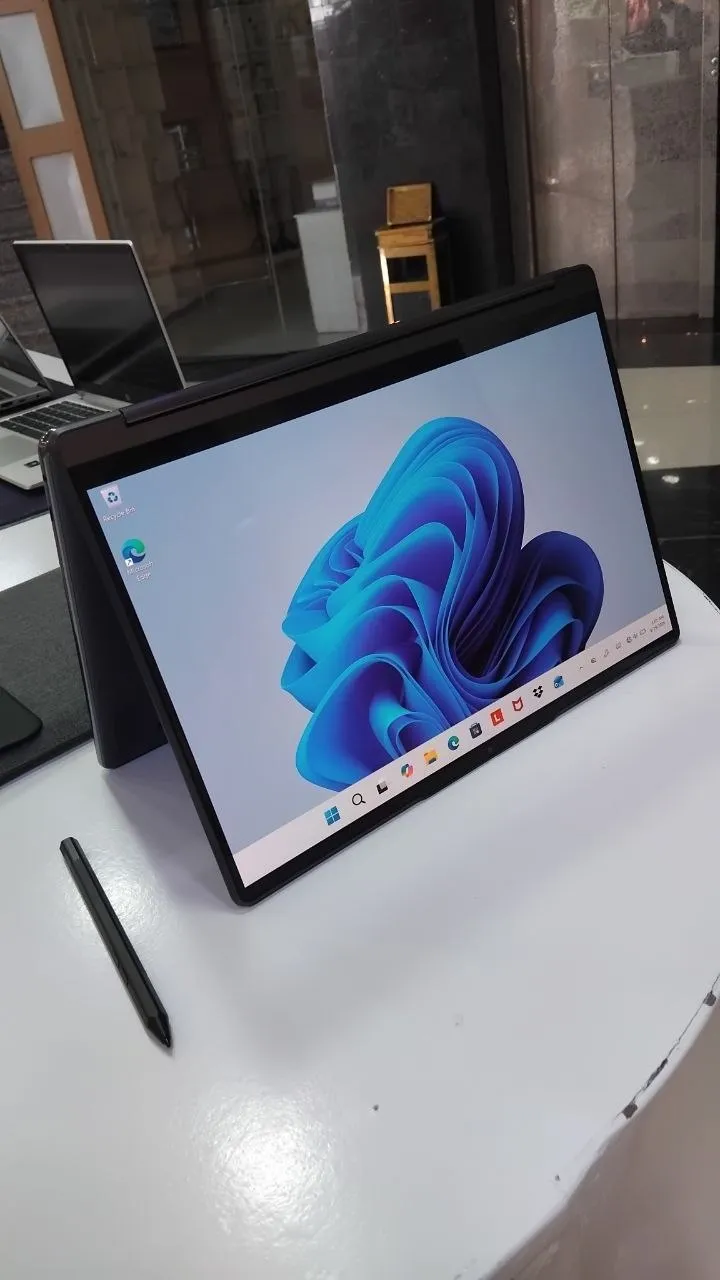 Lenovo Yoga 9i 2023 Laptop – photo 7