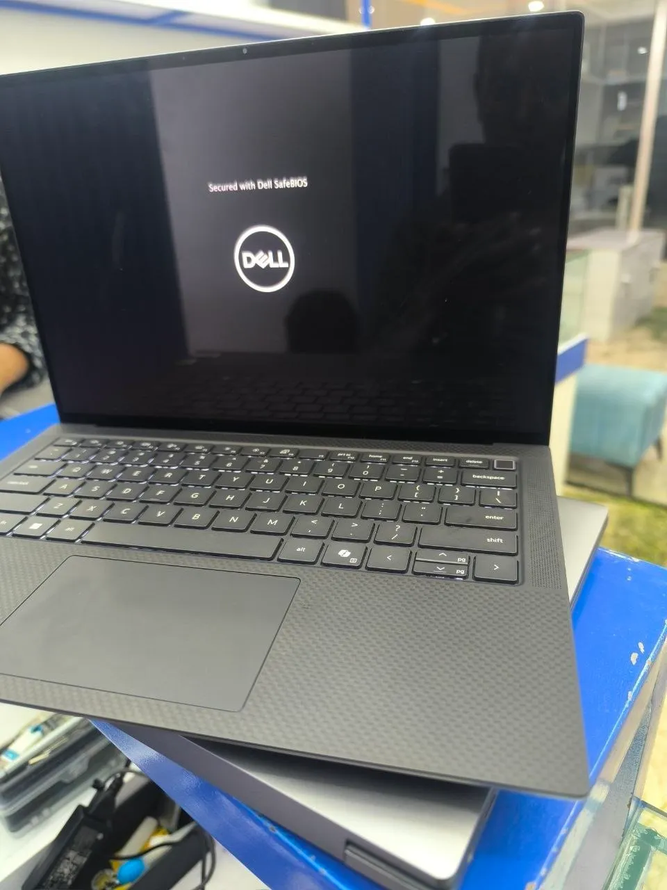 Dell Precision 5490 Mobile Workstation – photo 3