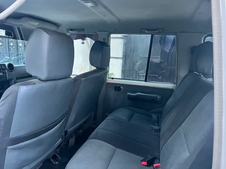 Toyota Land Cruiser Mark 2 2014 – photo 4